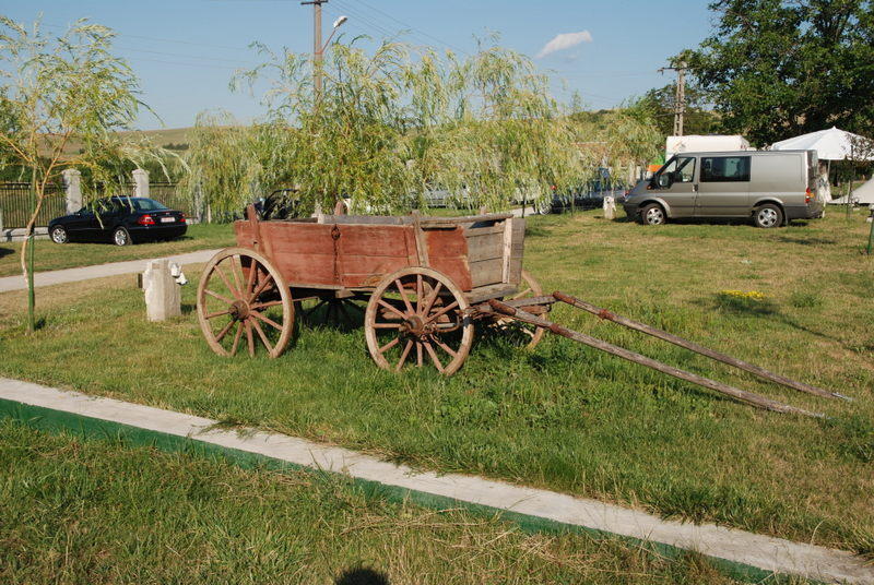 Pensiunea Poarta Oilor Girbova Bagian luar foto